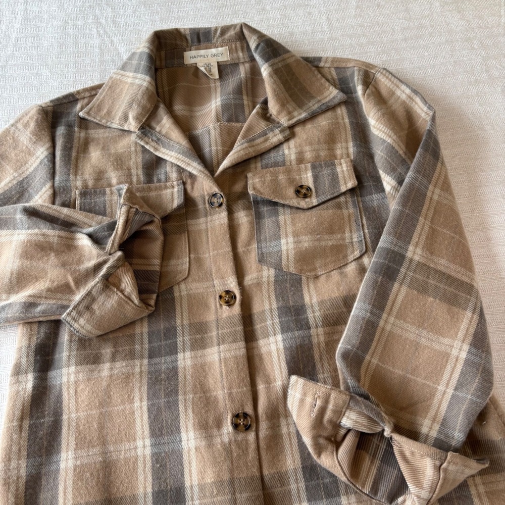 Happily Grey Plaid Shacket Womens XS Tan Brown Oversized Flannel Shirt Jacket